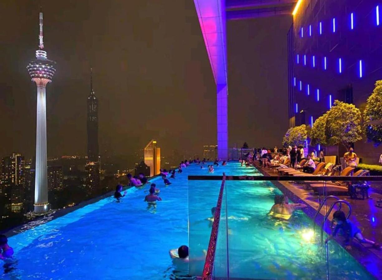 The Platinum Klcc By Victoria Home Kuala Lumpur Exterior photo
